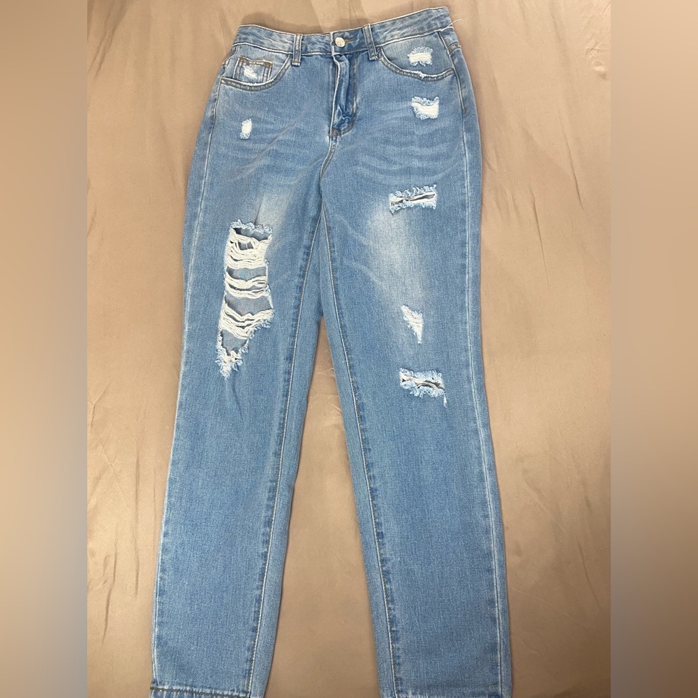 Ripped high waisted mom jeans